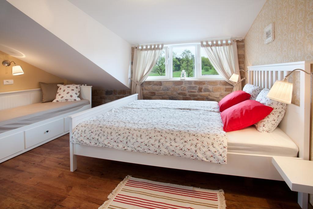 Hotel Samarin Crnomelj Bagian luar foto