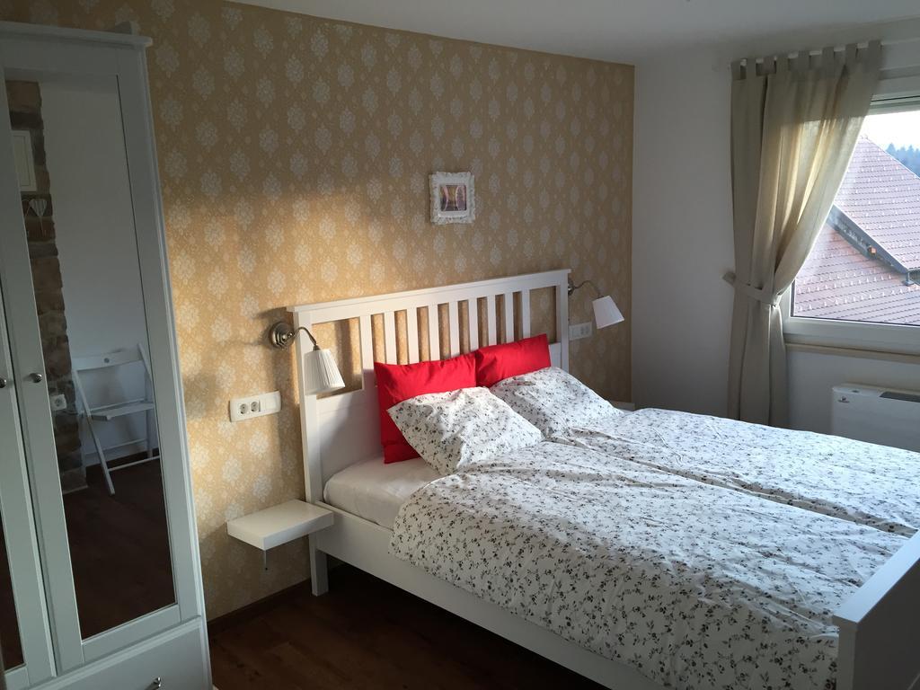 Hotel Samarin Crnomelj Bagian luar foto